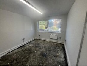 208 Charles St, Greenhithe for lease Interior Photo- Image 2 of 3