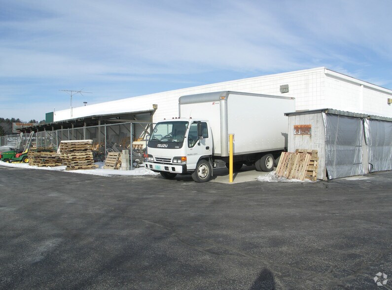 720-756 Broadway St, Berlin, WI à vendre - Photo du bâtiment - Image 2 de 29