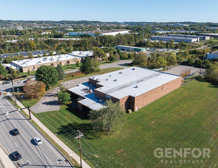 1214 Freedom Rd, Cranberry, PA à louer - Aérien - Image 2 de 9