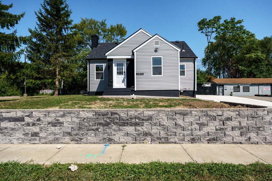 3801 Salem Ave, Dayton, OH à vendre - Photo du bâtiment - Image 3 de 47