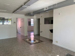 930 Alhambra Blvd, Sacramento, CA for lease Interior Photo- Image 2 of 4