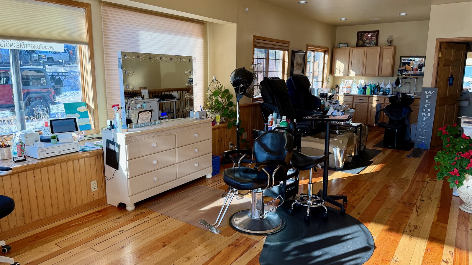 101 Lake Ave, Grand Lake, CO 80447 - Unit 5 - - Interior Photo - Image 2 of 11