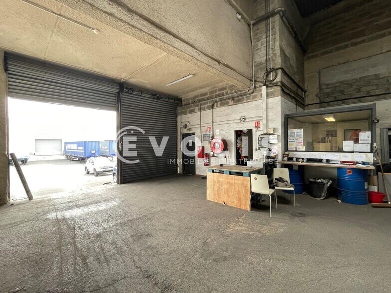 Office in Bruges for lease - Interior Photo - Image 2 of 7