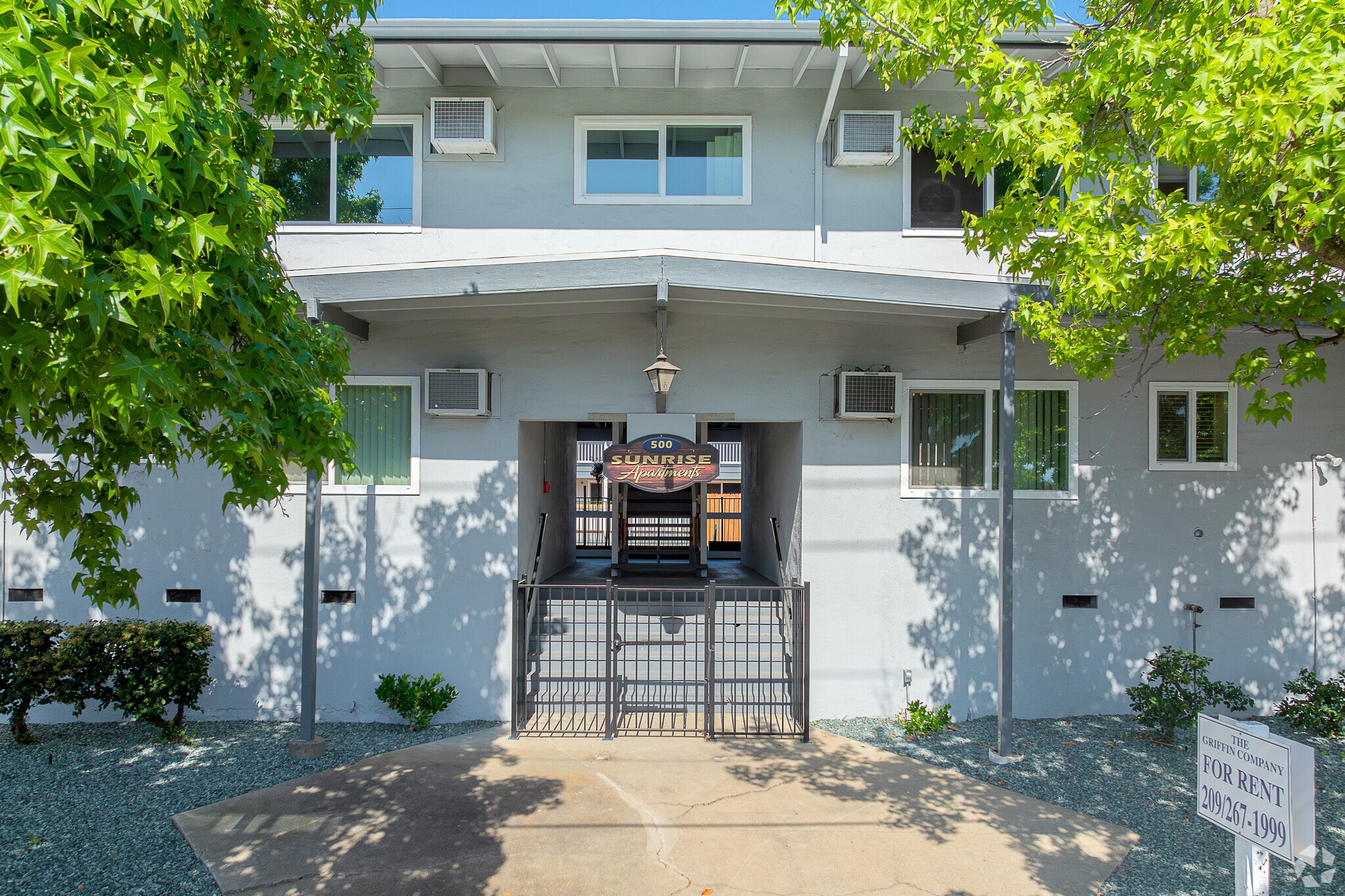 500 Sunrise Ave, Roseville, CA à vendre Photo du bâtiment- Image 1 de 24