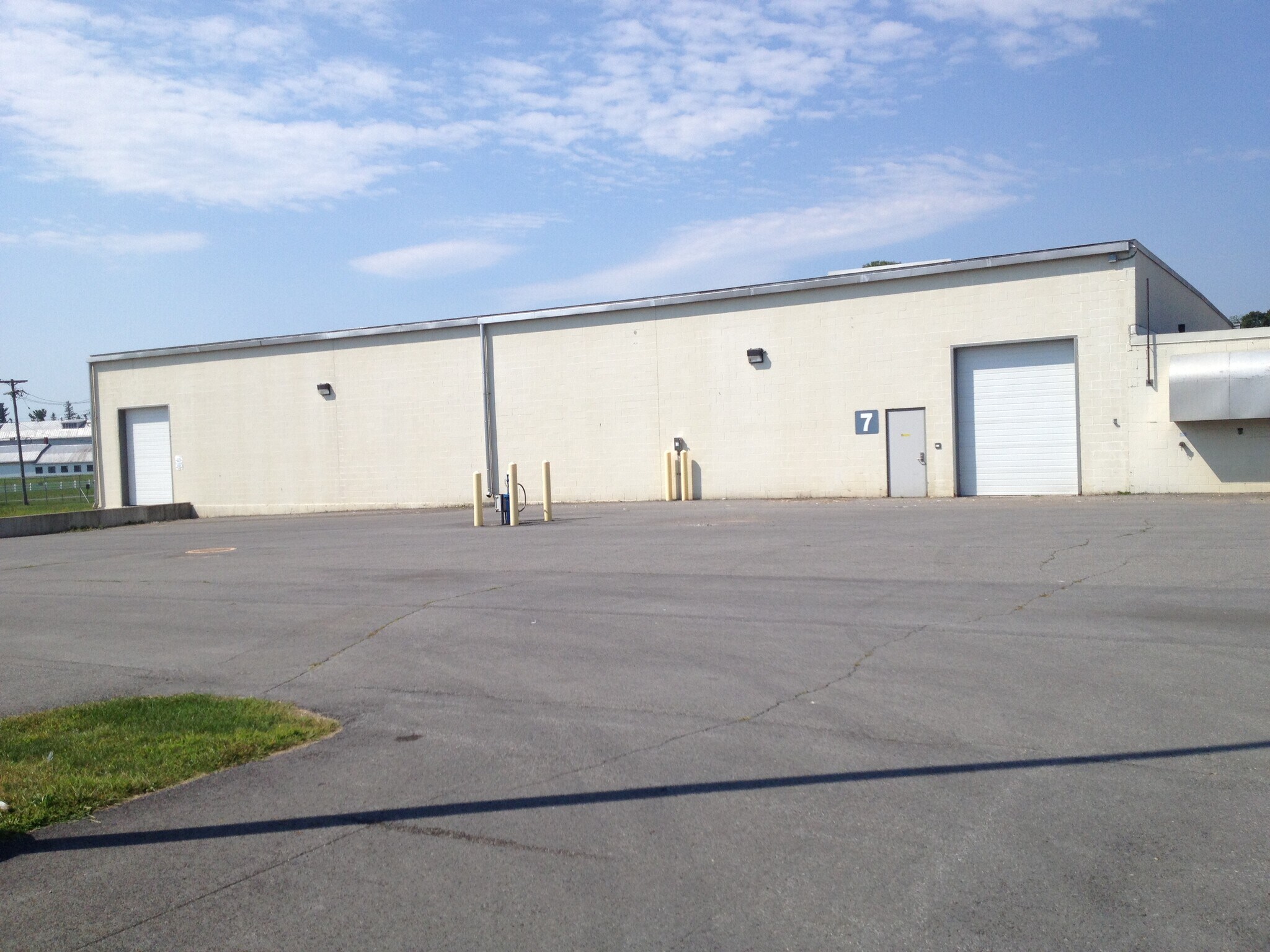 641 Ridge Rd, Chazy, NY for lease Primary Photo- Image 1 of 6