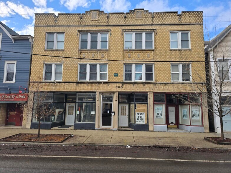3918-3920 N Ashland Ave, Chicago, IL à louer - Photo principale - Image 1 de 12