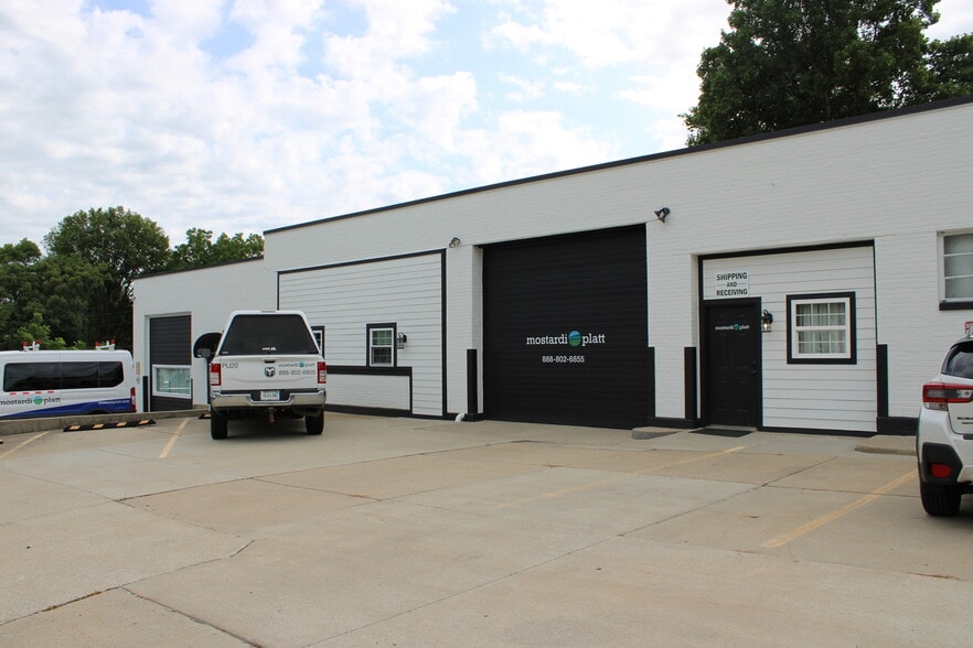 150 W Clinton St, Danville, IN for sale - Building Photo - Image 3 of 15