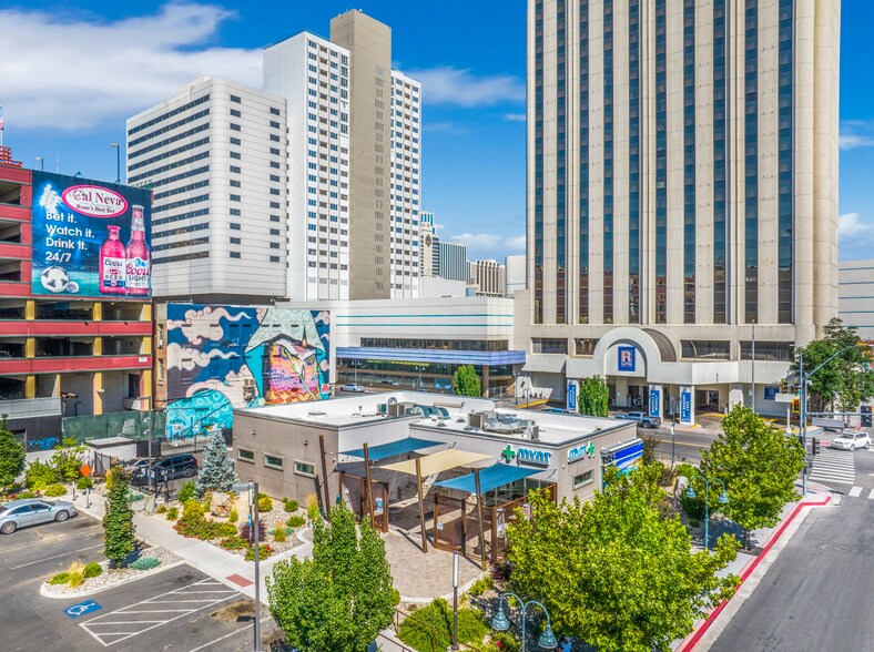 132 E 2nd St, Reno, NV à vendre - Photo du bâtiment - Image 3 de 7