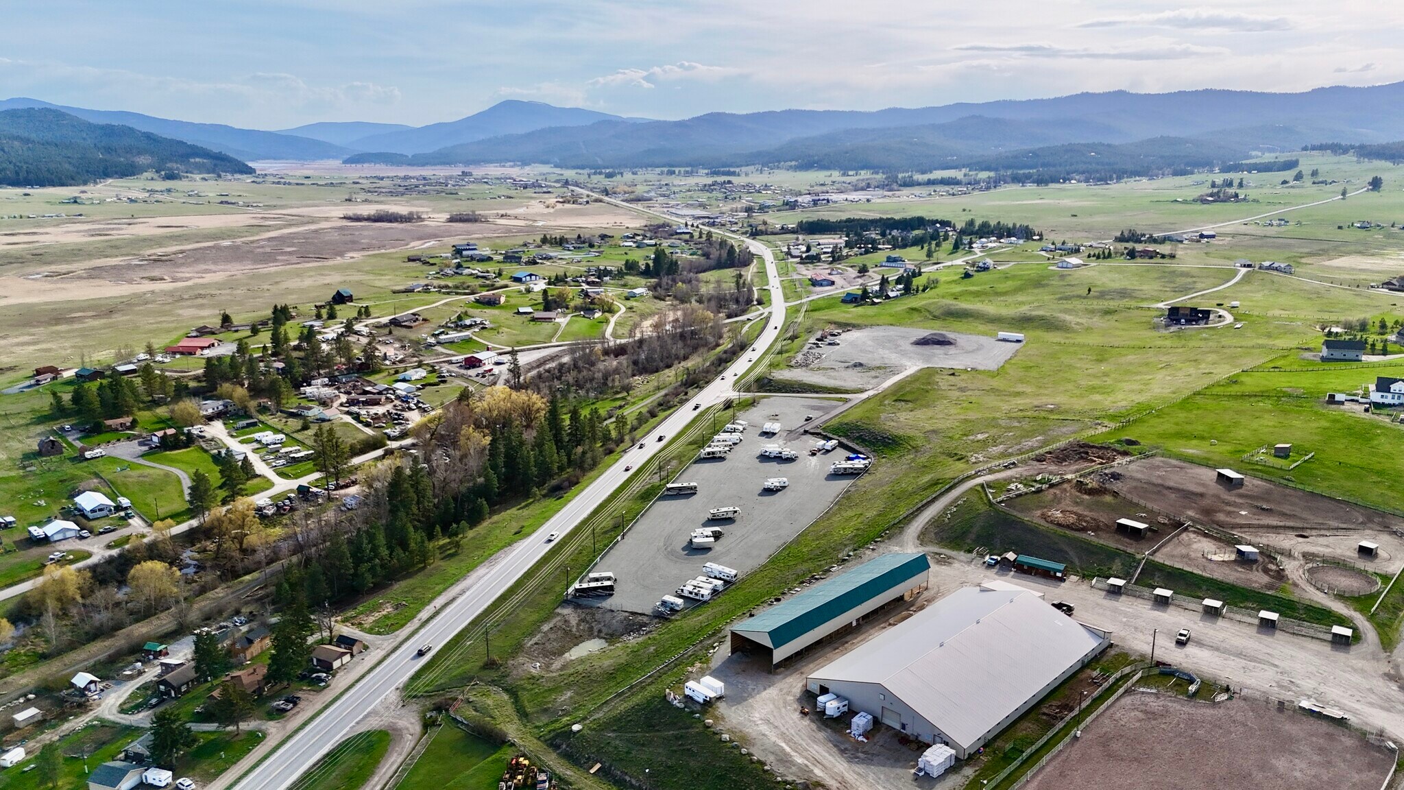 2621 U.S. 2 W hwy, Kalispell, MT à vendre Photo du bâtiment- Image 1 de 21