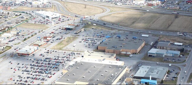 Plus de détails pour 140-144 Boul Omer-Marcil, St-Jean-sur-Richelieu, QC - Commerce de détail à louer