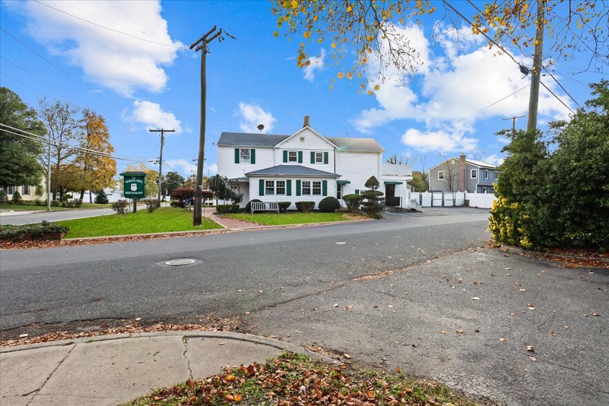 1001 Arnold Ave, Point Pleasant Boro, NJ à vendre - Photo du bâtiment - Image 1 de 1