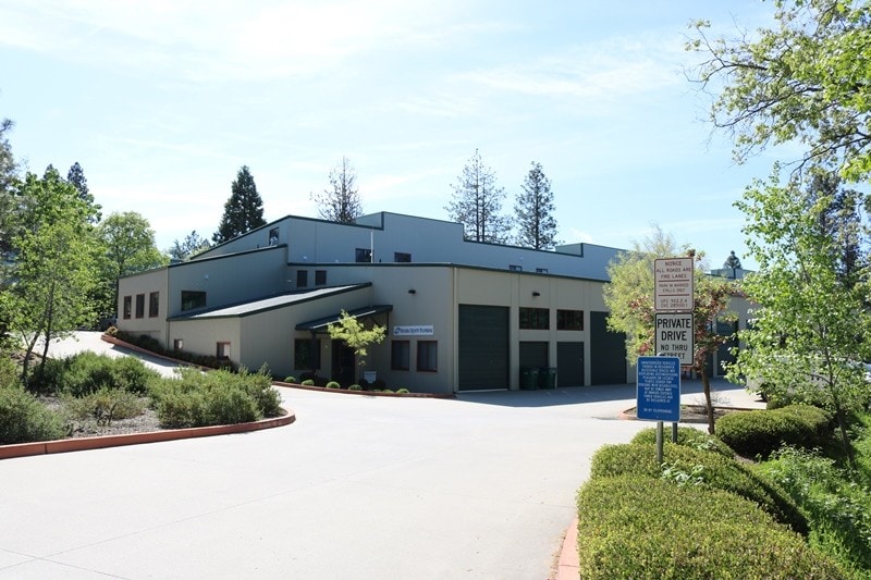 12257 Loma Rica Dr, Grass Valley, CA for sale Primary Photo- Image 1 of 51