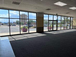 137-145 W Hampden St, Englewood, CO for lease Interior Photo- Image 2 of 14