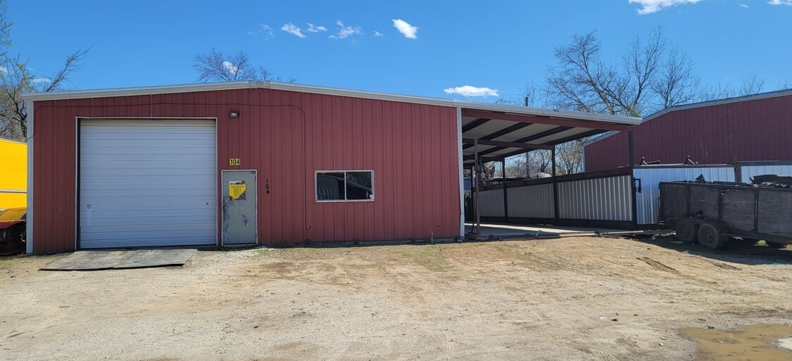 104 Industrial Dr, Kennedale, TX à vendre Photo principale- Image 1 de 13