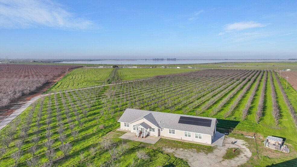 7760 Byron Hwy, Byron, CA à vendre - Photo du bâtiment - Image 2 de 47