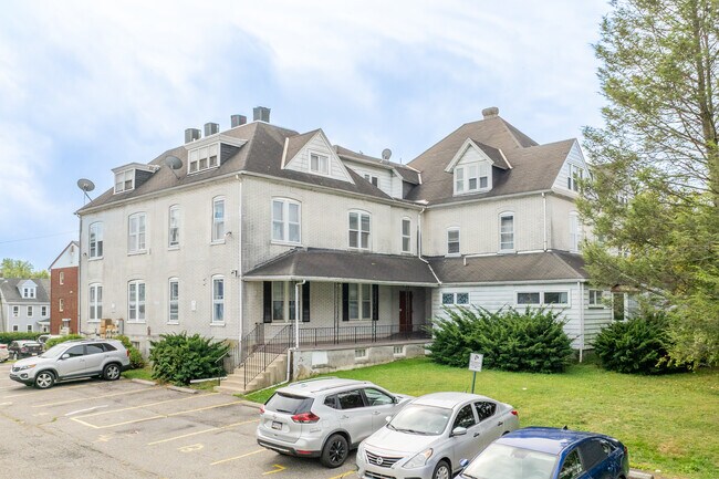 More details for 1440 Washington St, Easton, PA - Multifamily for Sale