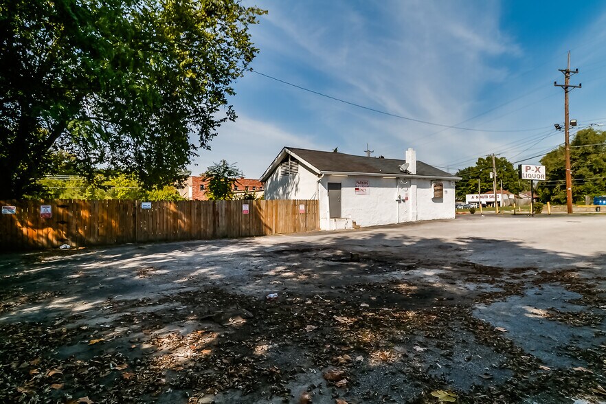 7016 Page Ave, Saint Louis, MO à vendre - Photo du bâtiment - Image 3 de 30