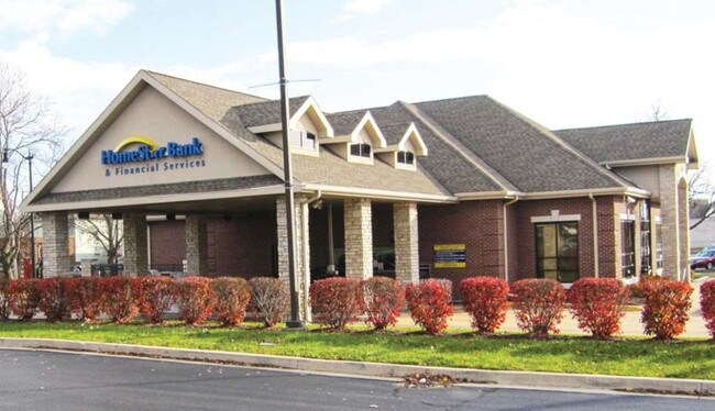 Plus de détails pour 435 E North St, Bradley, IL - Commerce de détail à louer