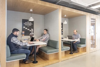 23-28 High St, Bath à louer Photo intérieure- Image 2 de 13