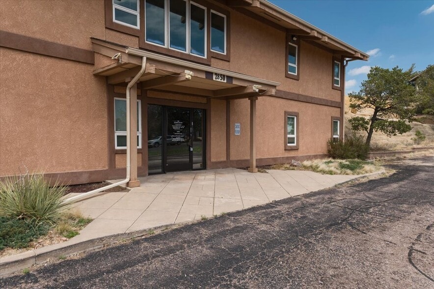 2850 W Serendipity Cir, Colorado Springs, CO for lease - Building Photo - Image 2 of 74