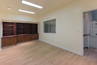 1434 15th St, San Francisco, CA for lease Interior Photo- Image 1 of 20