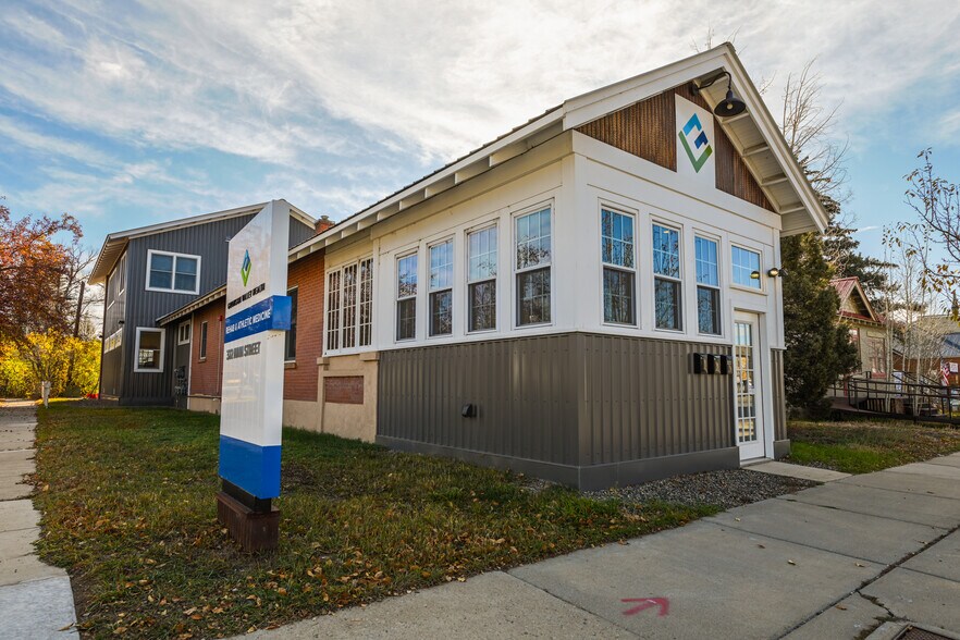 322 N Main St, Gunnison, CO à vendre - Photo du bâtiment - Image 2 de 60