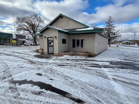 1822 S Main St, Rice Lake WI - Parking Garage