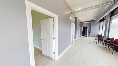4401-4403 N Clark St, Chicago, IL for lease Interior Photo- Image 2 of 4