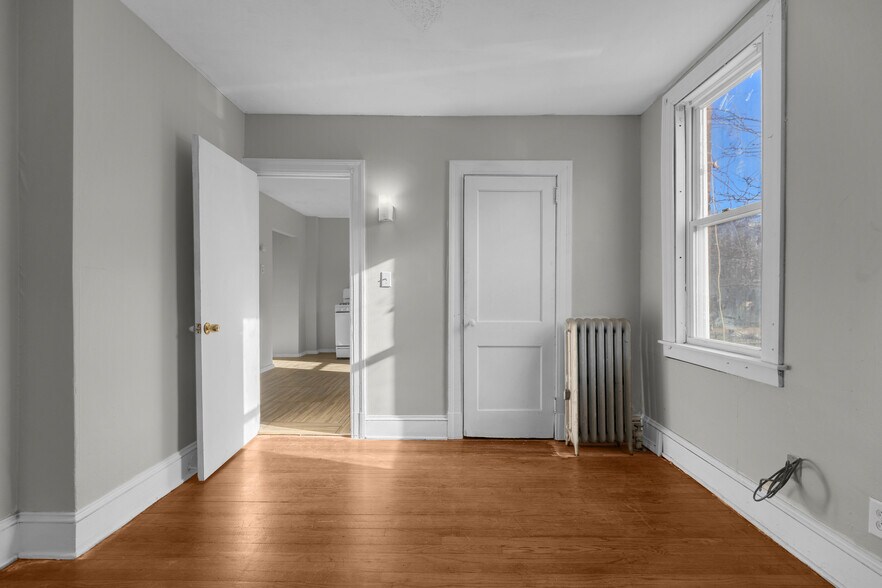 143-145 Putnam St, Hartford, CT à vendre - Photo du bâtiment - Image 3 de 20