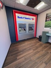 199-215 Essex St, Beverly, MA à louer Photo intérieure- Image 2 de 8