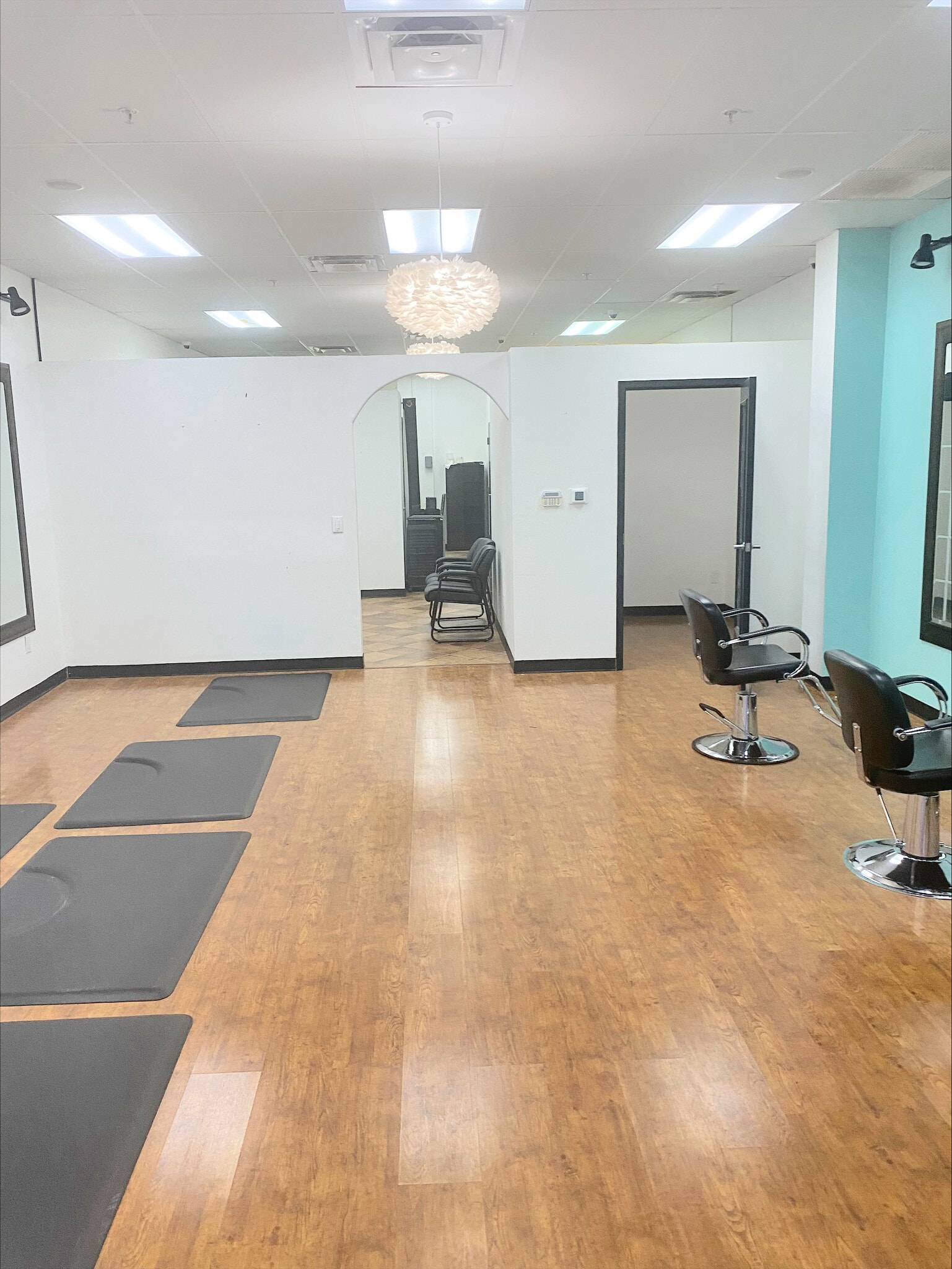 25987 S Tamiami Trl, Bonita Springs, FL for lease Interior Photo- Image 1 of 9