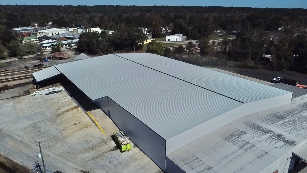 2135 State Line Rd, Flomaton, AL for sale - Building Photo - Image 2 of 32