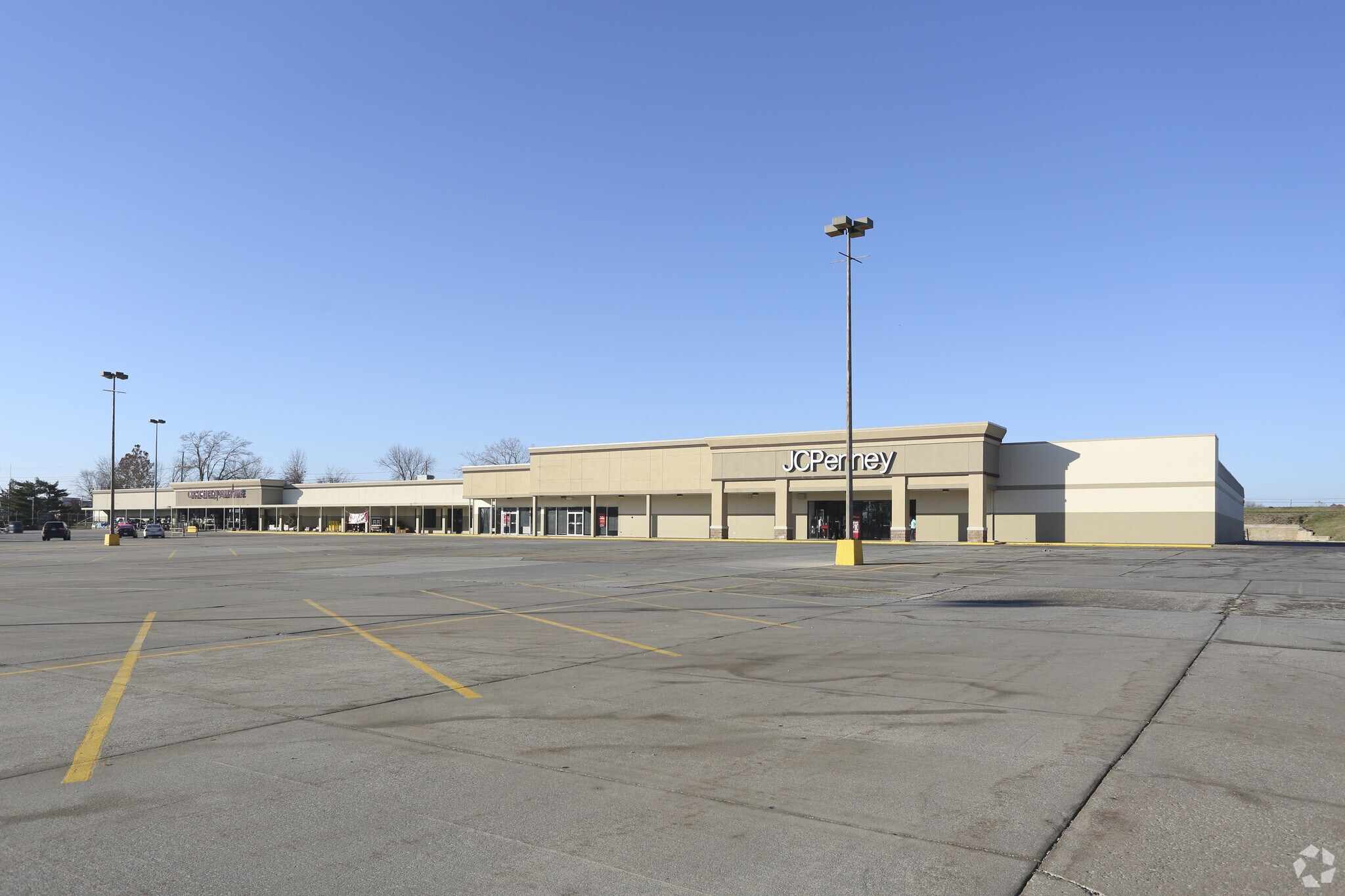 2206 S Baltimore St, Kirksville, MO for lease Building Photo- Image 1 of 4