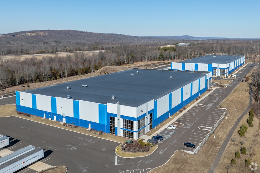 500 N Ridge Rd, Perkasie, PA à louer - Aérien - Image 3 de 6