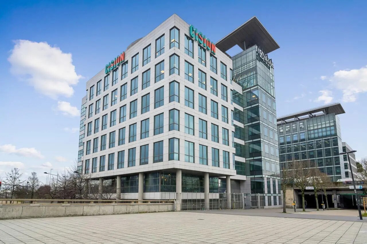 10 Avenue Du Stade De France, Saint-Denis for lease Building Photo- Image 1 of 18