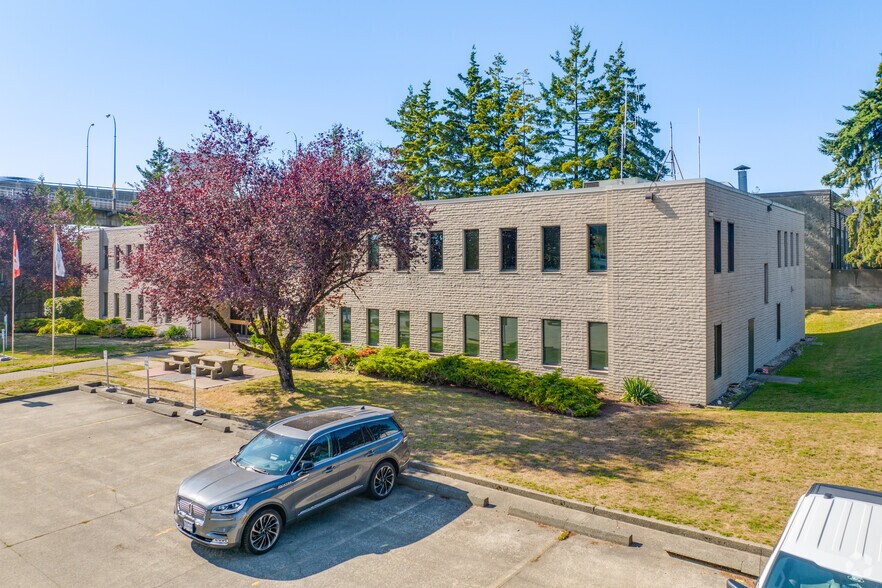 8955 Shaughnessy St, Vancouver, BC à vendre - Photo du bâtiment - Image 2 de 4