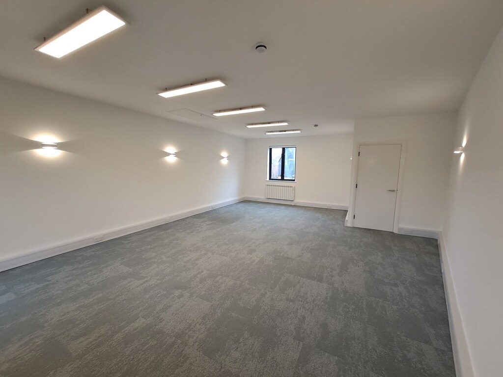 3-7 Canon Harnett Ct, Milton Keynes à louer Photo intérieure- Image 1 de 2