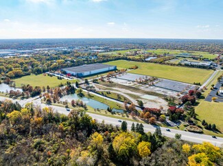 Plus de détails pour 100 S Milwaukee Ave, Vernon Hills, IL - Industriel à louer