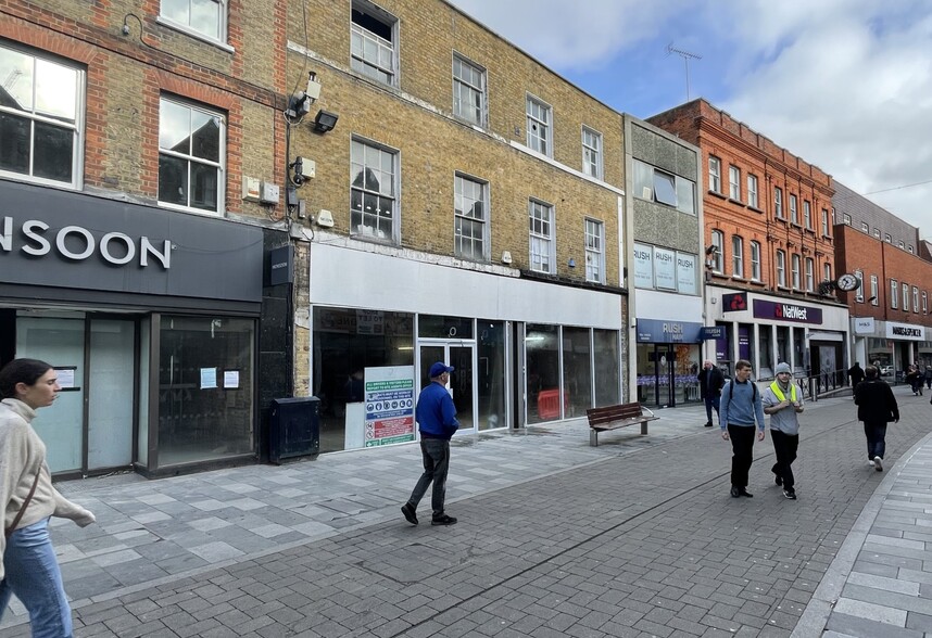 70-72 High St, Maidenhead for lease - Building Photo - Image 1 of 2