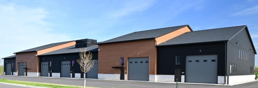 940 McKinley Pky, Delano, MN à vendre Photo du bâtiment- Image 1 de 13