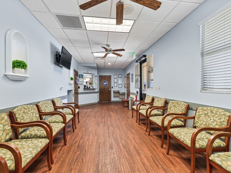 1503 Buenos Aires Blvd, The Villages, FL à louer - Photo du bâtiment - Image 2 de 40