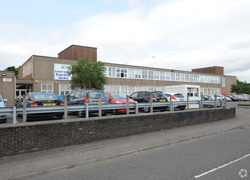 5 Castlehill Rd, Dumbarton à louer - Photo principale - Image 1 de 4