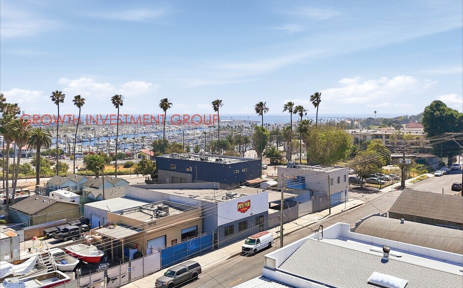 2020 S Mesa St, San Pedro, CA à vendre - Photo du bâtiment - Image 2 de 18