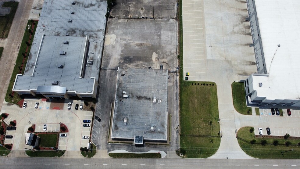 16525 North Fwy, Houston, TX for sale - Aerial - Image 3 of 23