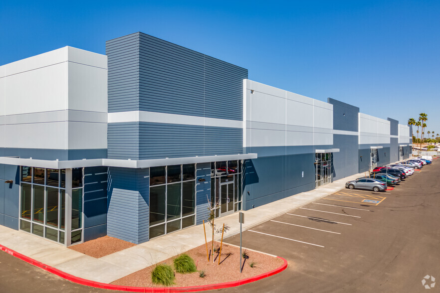 6800 W Van Buren St, Phoenix, AZ for sale - Building Photo - Image 1 of 1