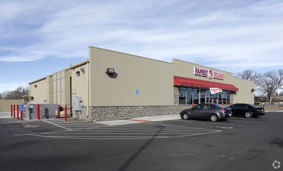 8099 6th St, Wellington, CO à vendre - Photo principale - Image 1 de 4