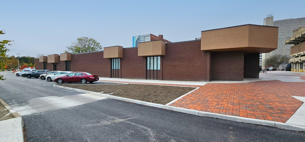 139 E Boardman St, Youngstown, OH for sale - Building Photo - Image 2 of 6