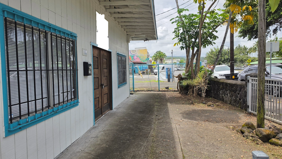 374 Kamehameha Ave, Hilo, HI à vendre - Photo du bâtiment - Image 2 de 11