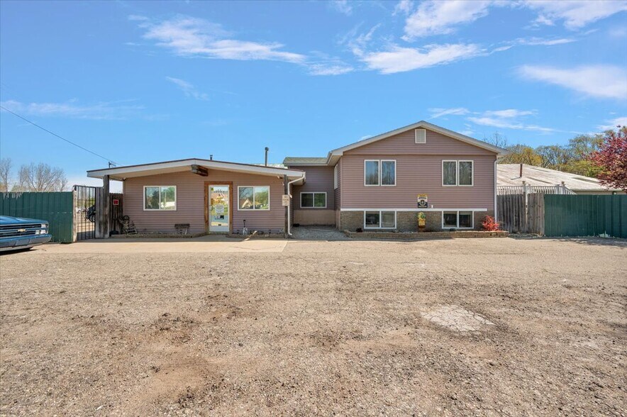4376 Beecher Rd, Flint, MI à vendre - Photo du bâtiment - Image 2 de 22