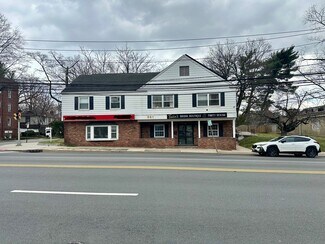 Plus de détails pour 961 Teaneck Rd, Teaneck, NJ - Commerce de détail à louer